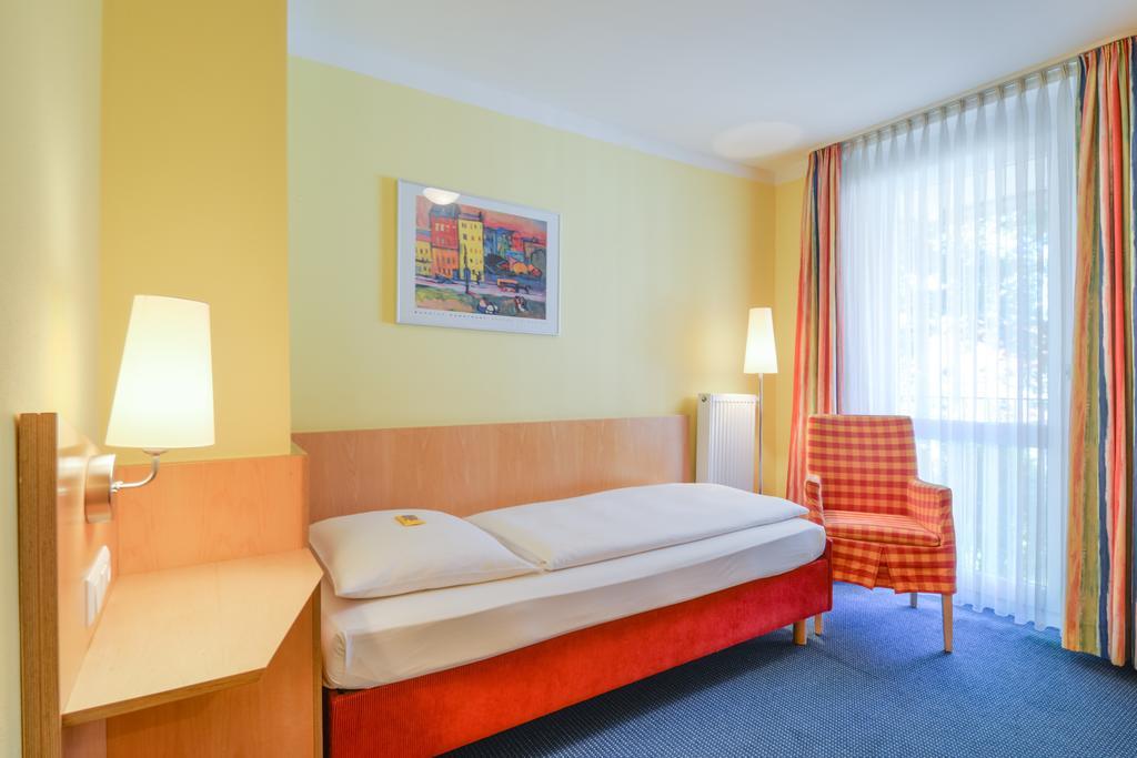 Hotel Beim Schrey Kirchheim bei Muenchen Camera foto